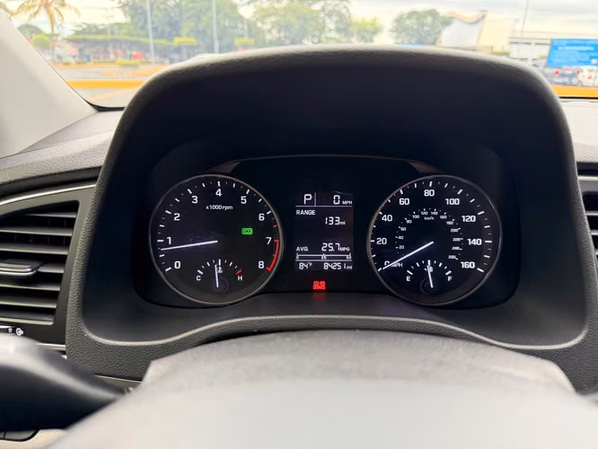 Hyundai Elantra 2017 Automático 