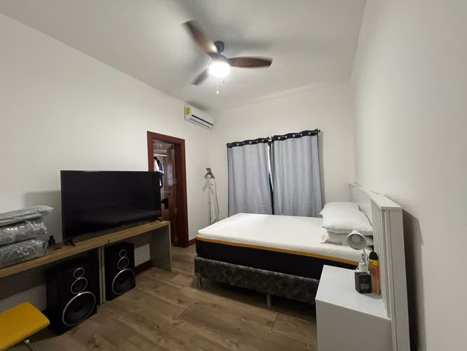 Residencia amueblada de 5 habitaciones con piscina en Lomas de Santa Lucía | Santo Domingo  - Imagen 11