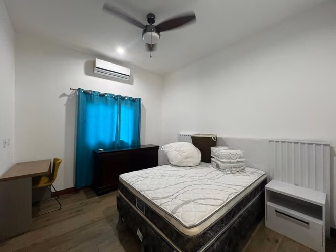 Residencia amueblada de 5 habitaciones con piscina en Lomas de Santa Lucía | Santo Domingo  - Imagen 10