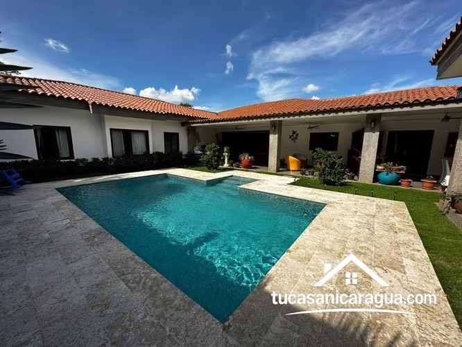 SE RENTA CASA DE 6 HABITACIONES EN LOMAS DE SANTA LUCÍA – SANTO DOMINGO, MANAGUA
