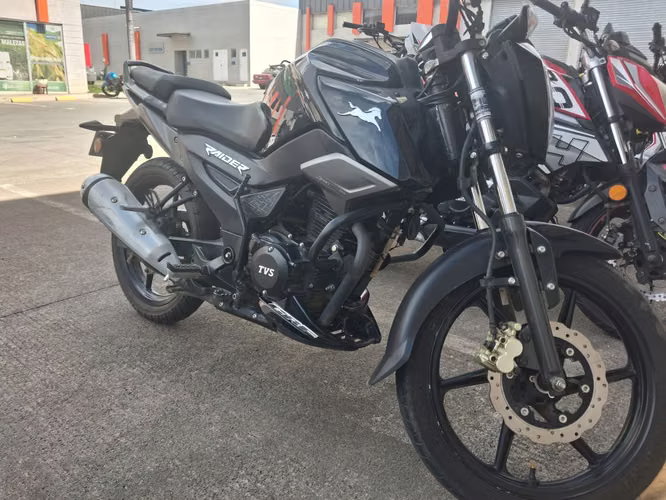 Venta de moto TVS Raider 125 cc.Año 2026 - Imagen 5