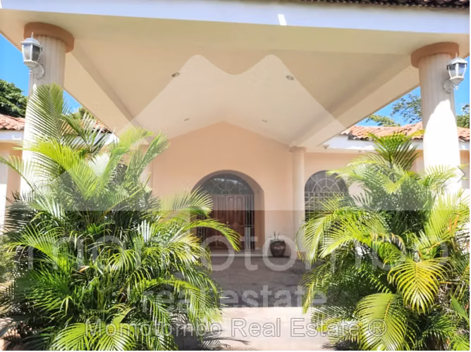 Casa en Venta &amp; Renta Carretera Vieja A Leon, Managua - Imagen 3
