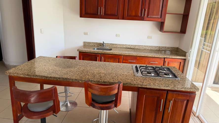 MJ-Rento apartamento en sector Lomas del Valle - Imagen 2