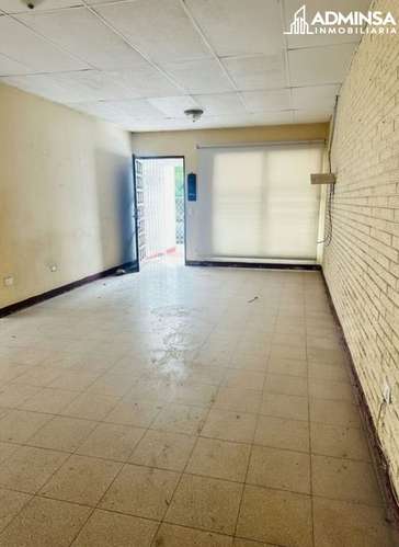  Casa en Venta – Colonial Los Robles  (PRECIO U$150,000)