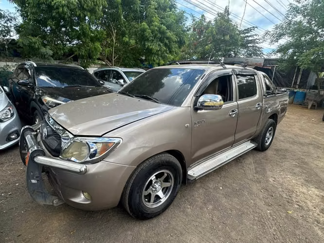 Hilux Baja Sin Doble  -  2008