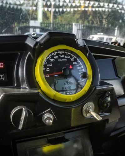 RZR XP 4 1000 EPS TITANIUM MATTE METALLIC - Imagen 7