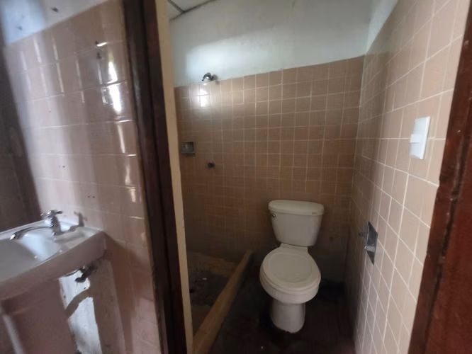 CASA CON POTENCIAL COMERCIAL EN VENTA | ALTAMIRA - Imagen 18