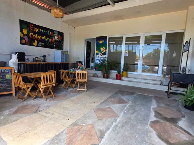 PROPIEDAD COMERCIAL EN VENTA | BOLONIA - Imagen 4