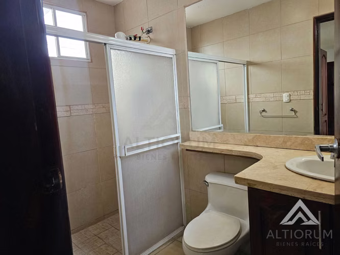 Apartamento Amueblado en Carretera a Masaya 