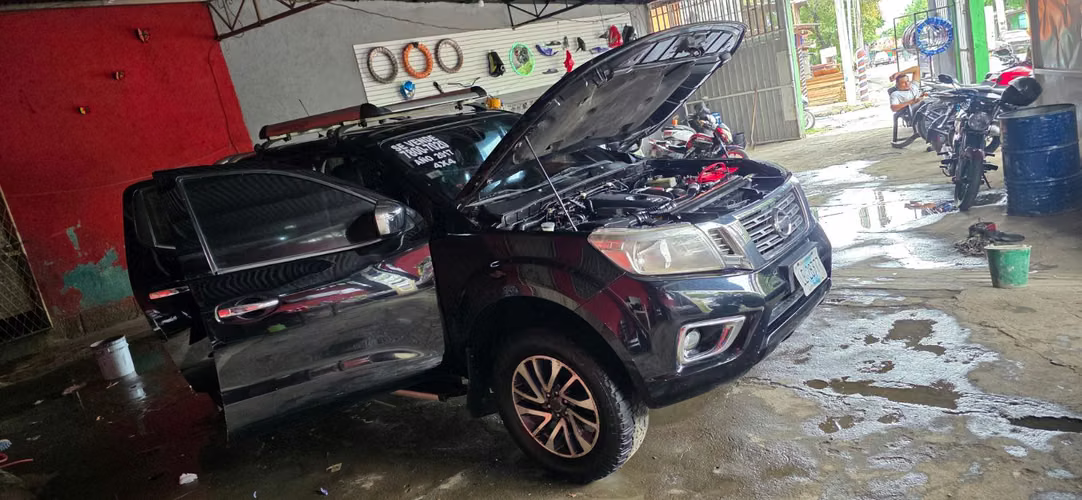 Vendo o cambio linda nissan 2017 - Imagen 14