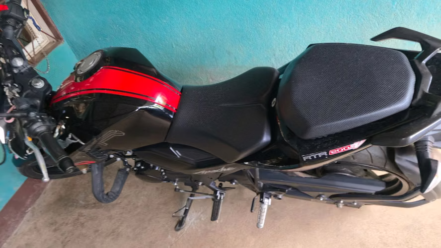 Tvs apache 200 4v - Imagen 4