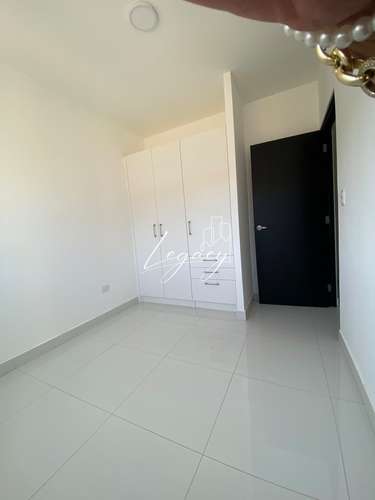 LD-Se Renta Casa en Condiminio de Las Colinas! - Imagen 2