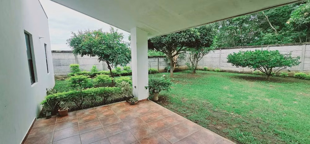  ¡Hermosa Casa en Renta en Residencial Villa El Rosario! - Imagen 13
