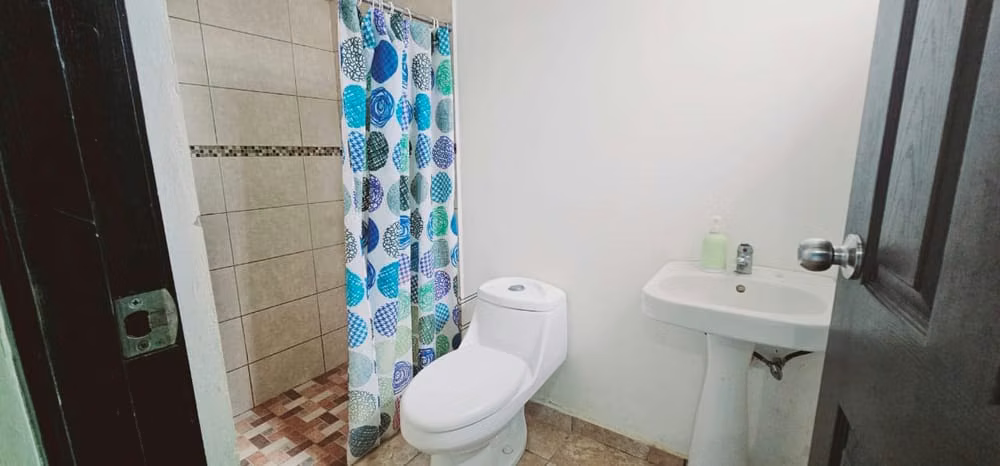  ¡Hermosa Casa en Renta en Residencial Villa El Rosario! - Imagen 10