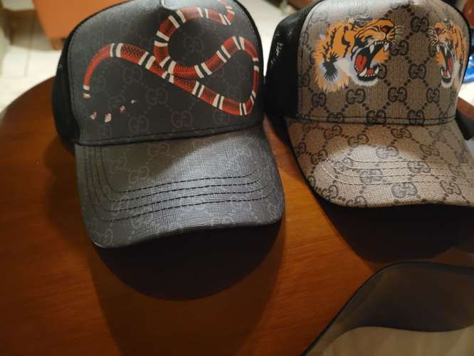 Gorras a 600 pesos cada una 