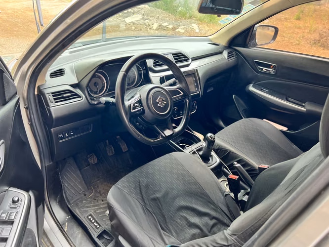  Suzuki Dzire 2023 versión full