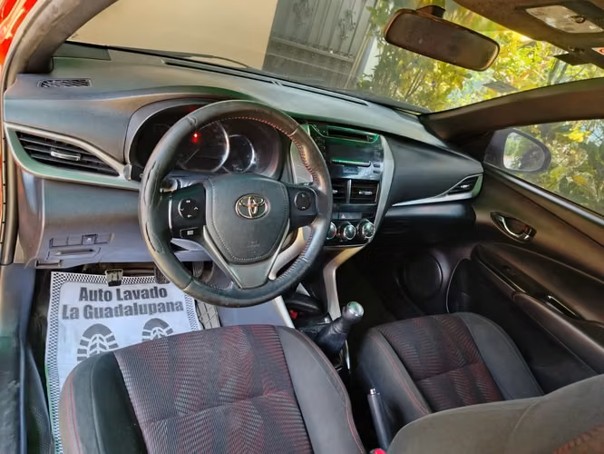 toyota yaris - Imagen 4