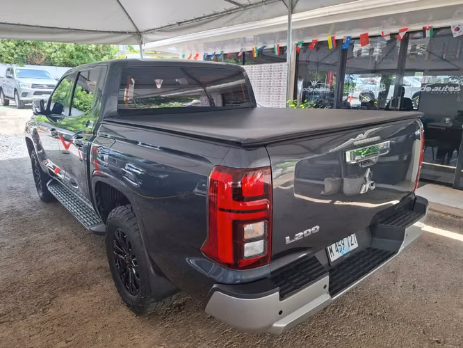 MITSUBISHI L200 GLS AÑO 2025