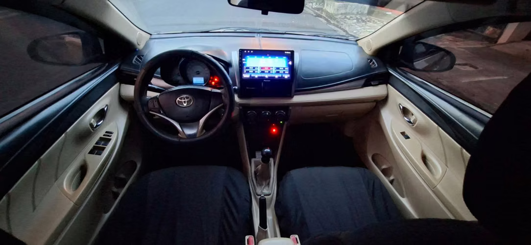TOYOTA YARIS 2016 - Imagen 5