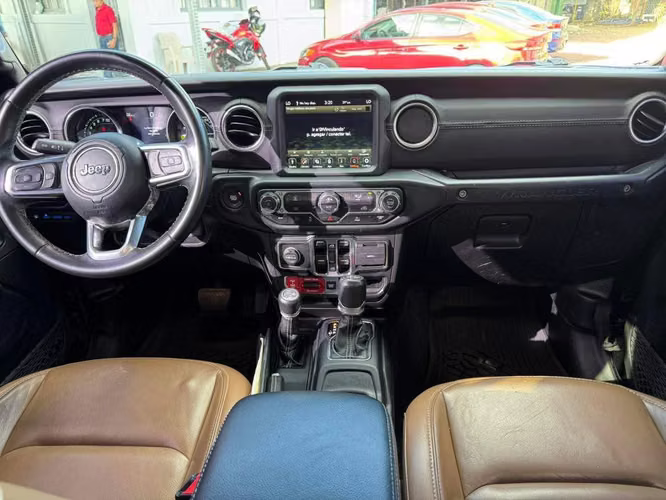 Jeep Wrangler Rubicon 4xe híbrido Año 2022 Con 375 HP  - Imagen 9