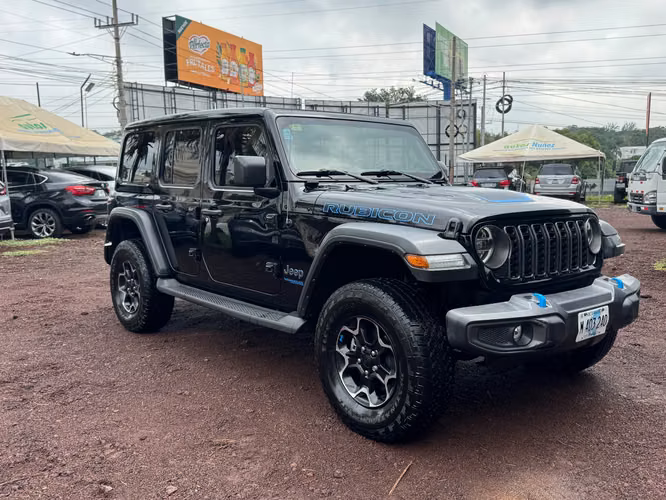 Jeep Wrangler Rubicon 4xe híbrido Año 2022 Con 375 HP  - Imagen 5