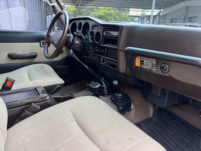Land Cruiser Gx año 1989  - Imagen 10