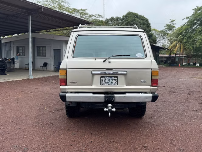 Land Cruiser Gx año 1989  - Imagen 4