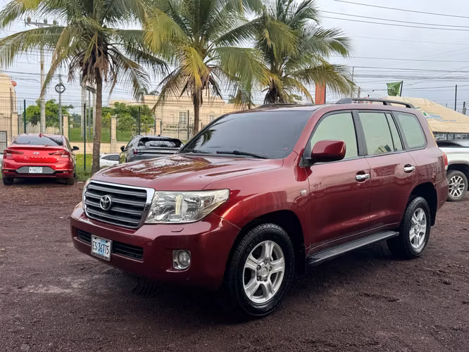 Land Cruiser Vx Año 2010  - Imagen 2
