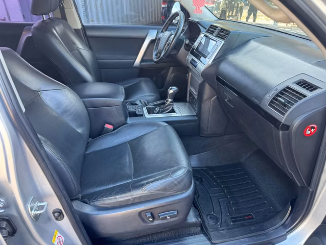 Land Cruiser prado TXL Año 2018 - Imagen 11
