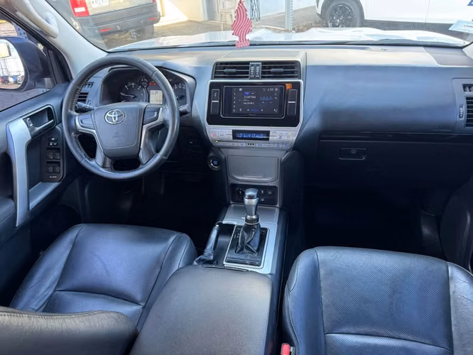 Land Cruiser prado TXL Año 2018 - Imagen 9