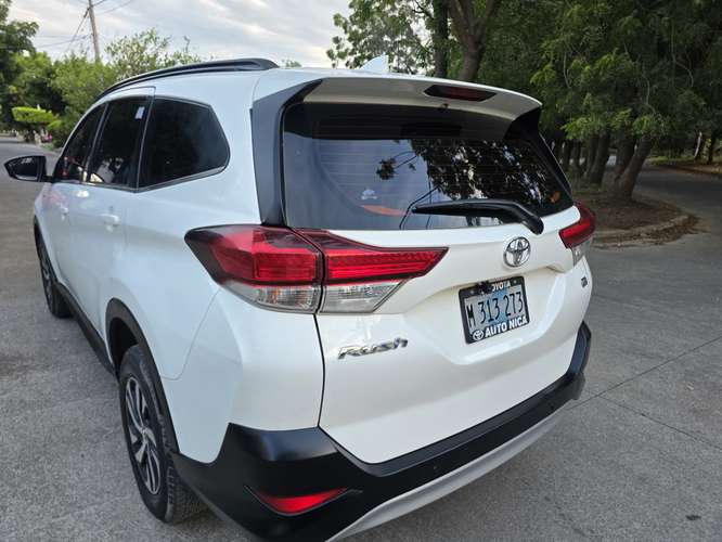 Toyota Rush Automatica 2019 - Imagen 5