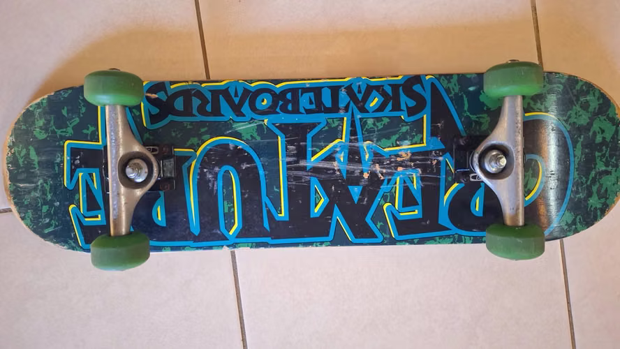 Vendo patineta profesional - Imagen 1