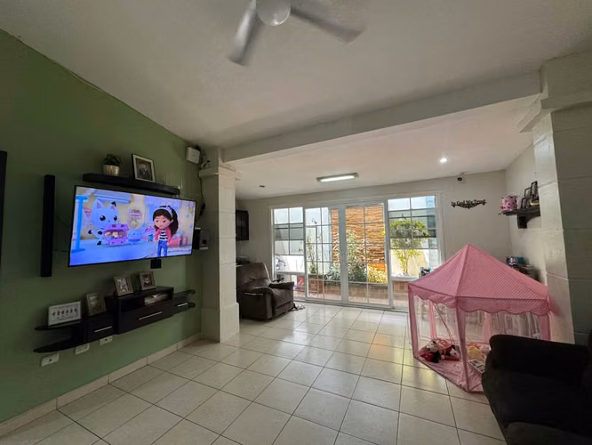 KW- Venta,  casa en residencial de Carretera masaya Km 16  - Imagen 5