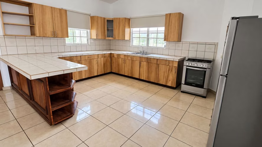 KC- CASA EN VENTA | CARRETERA VIEJA A LEÓN, KM 11.2 - Imagen 4