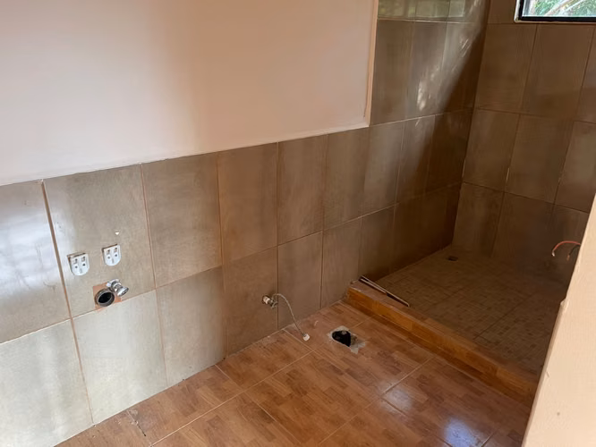 KC-Se vende casa principal + 4 apartamentos en Reparto Los Cocos, Nindirí, Masaya - Imagen 15
