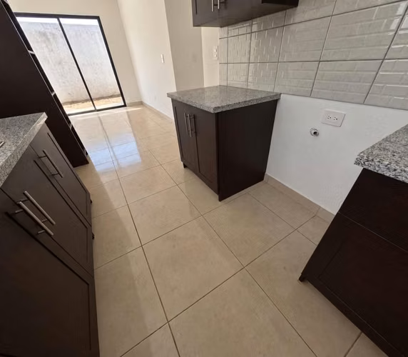CASA NUEVA EN VENTA | RESIDENCIAL LOMAS DE VERACRUZ  USD 108,000 |     - Imagen 9
