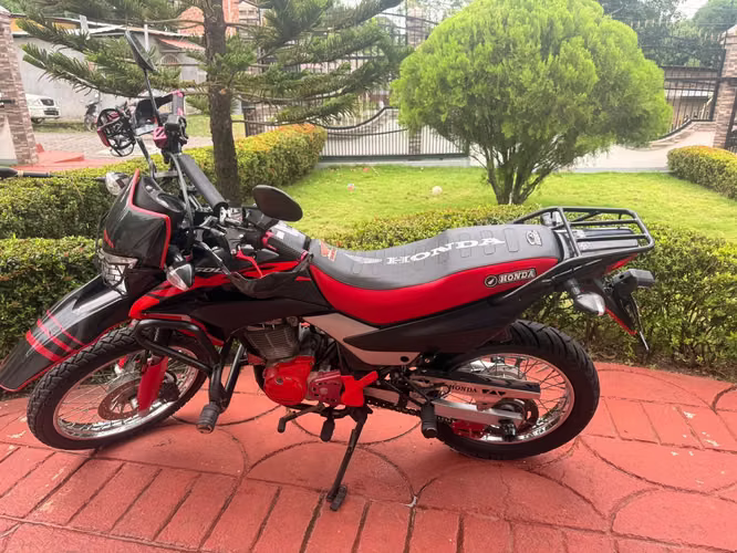 Sell Moto Honda Year 2023