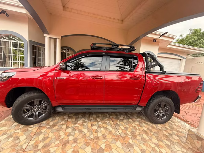 Toyota Hilux Tipo- Camioneta, doble cabina