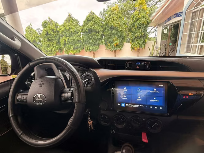 Toyota Hilux Tipo- Camioneta, doble cabina