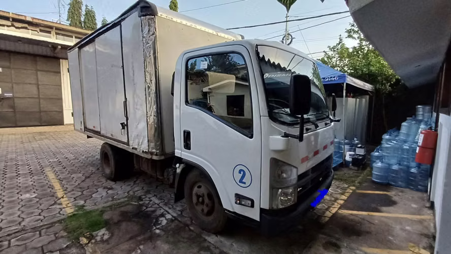 Camión Isuzu 3.5ton