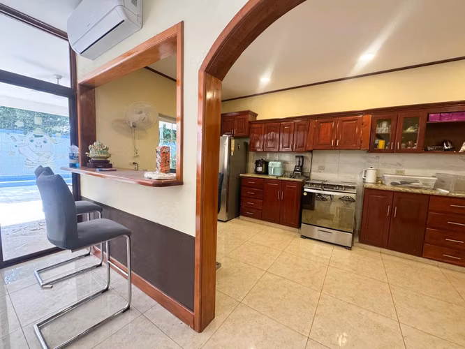 FP- Vendo propiedad en condominio privado  - Imagen 4