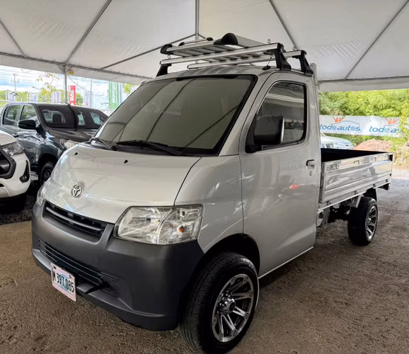 TOYOTA LITE ACE AÑO 2023