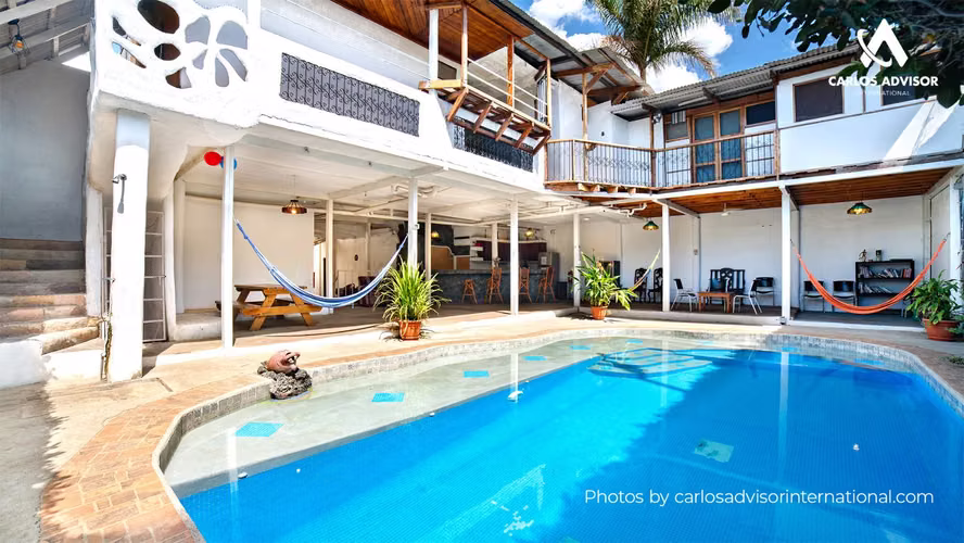 Hotel en los Robles, Managua