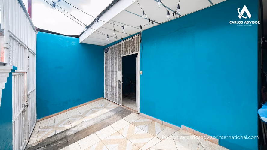 CASA EN CIUDAD JARDIN - Imagen 2