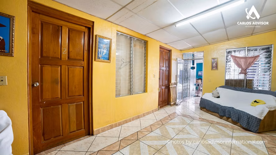 CASA EN CIUDAD JARDIN - Imagen 5