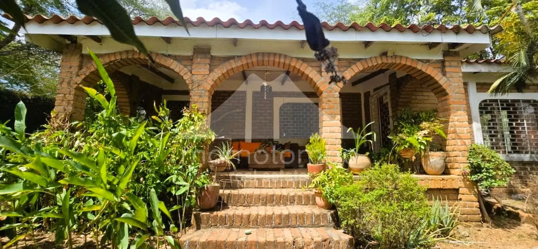 Casa en Venta Carretera Sur, Managua
