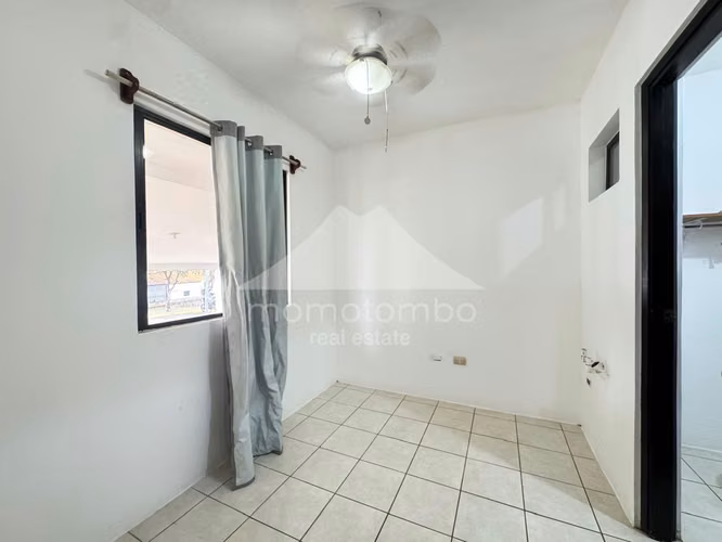 Casa en Venta &amp; Renta Las Colinas, Managua