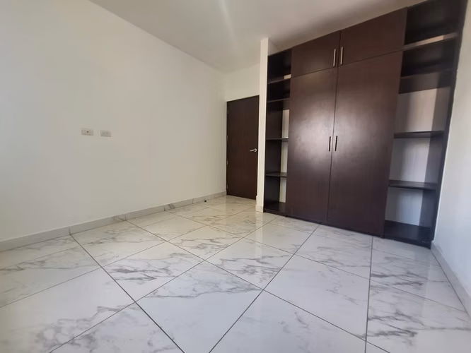 Casa en Venta/Primer entrada Las colinas 