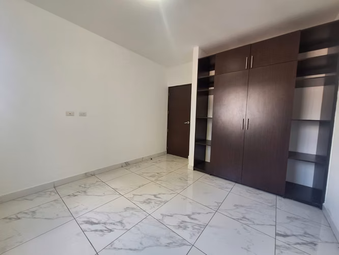 Casa en Venta/Primer entrada Las colinas 
