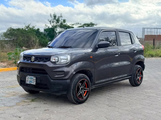 SUZUKI SPRESSO 2023